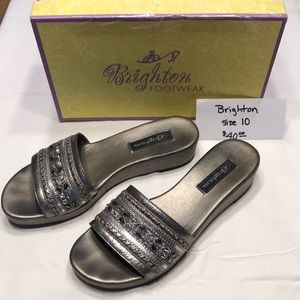 Brighton Slides Size 10